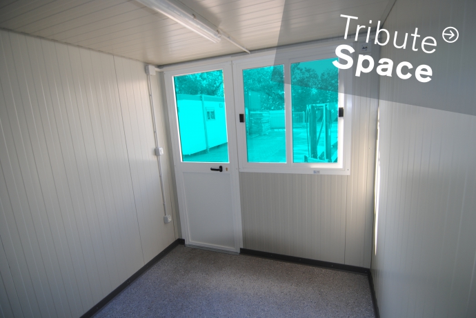 Combi container 6X2,4 m.