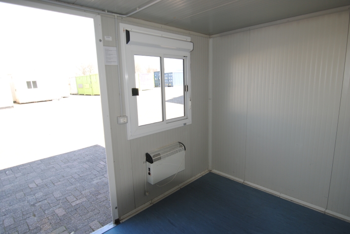 Begin 2026 vrij voor verkoop unit 3x2,4m. HS-1013