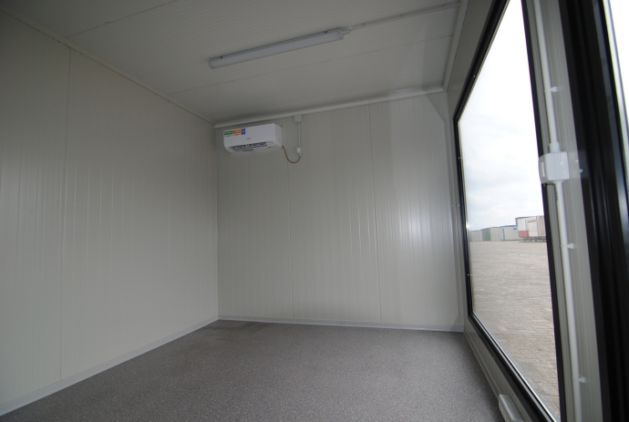 Tiny-office bureelunit 4x3m.
