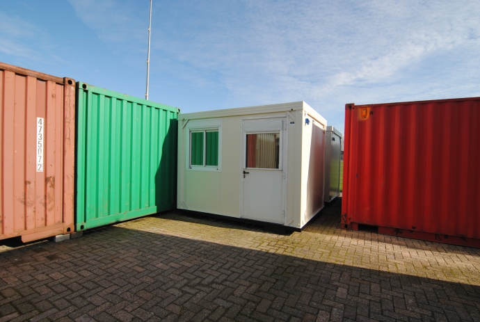 Kantoorunit loodskantoor 3 x 2,4 x 2,4 m. HS-1017 - 1024