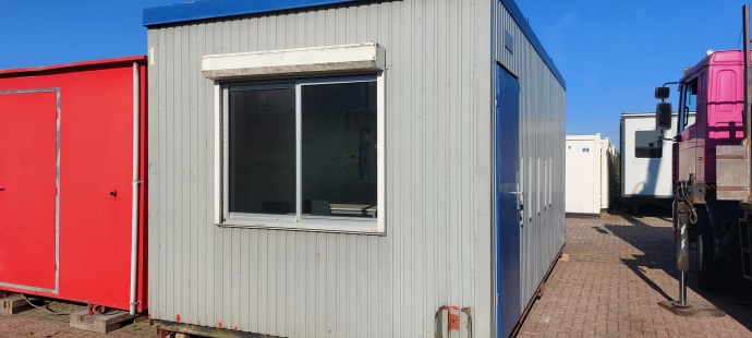 Unit 6x3m. met elektrische rolluiken HS-1310