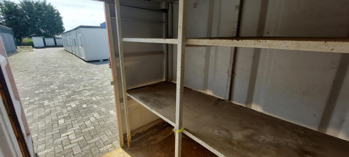 Container 8ft. met ingebouwde degelijke stelling HS-1402