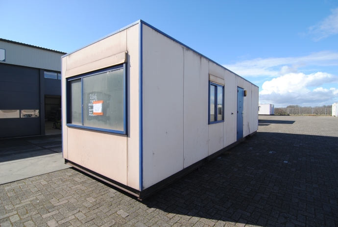 Unit 10x3 pantry en toilet HS-1510