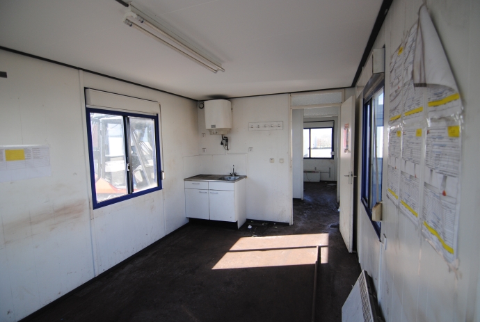 Unit 10x3 pantry en toilet HS-1510