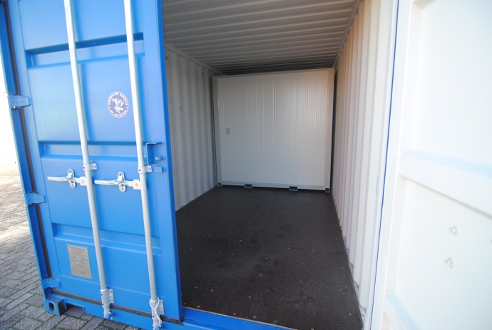 Combi container 6X2,4 m.