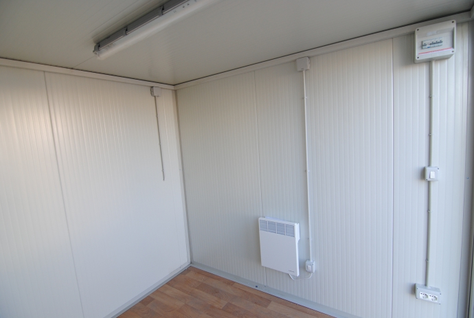 Combi container 6X2,4 m.