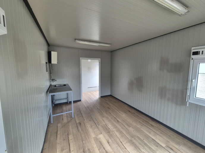 Unit met toilet en pantry 6x3m. TS-203