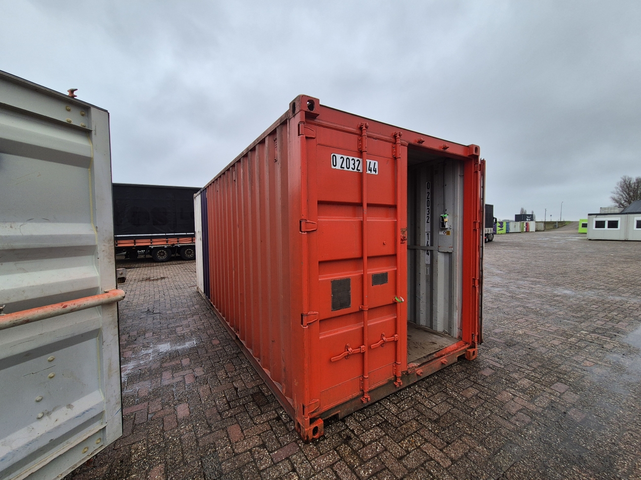 HS-1594 container 20ft.