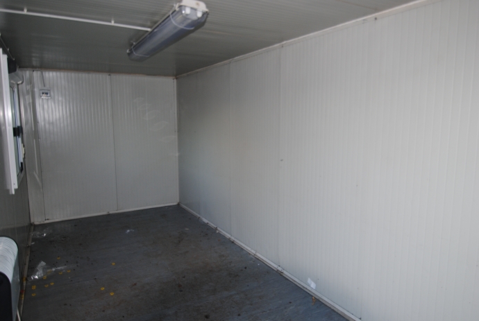 Begin 2026 vrij voor verkoop unit 6x2,4m. HS-1033