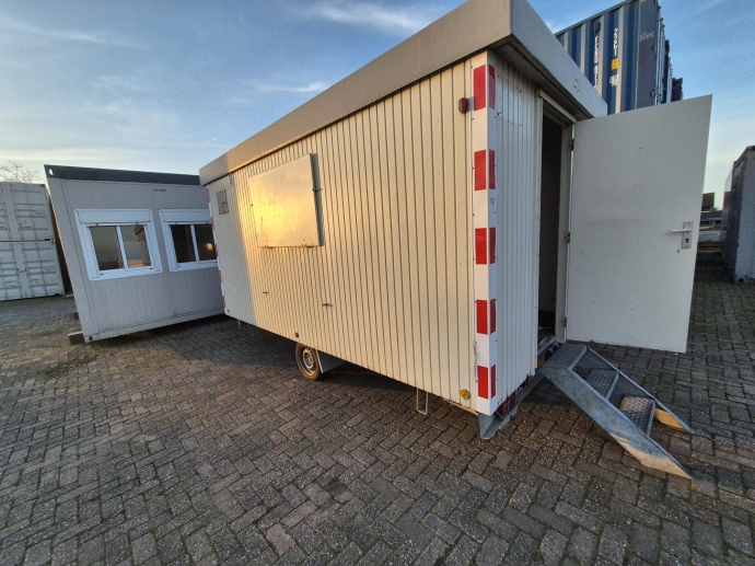 Schaft-bureelwagen 4m. pak-schaft-toilet HS-1515